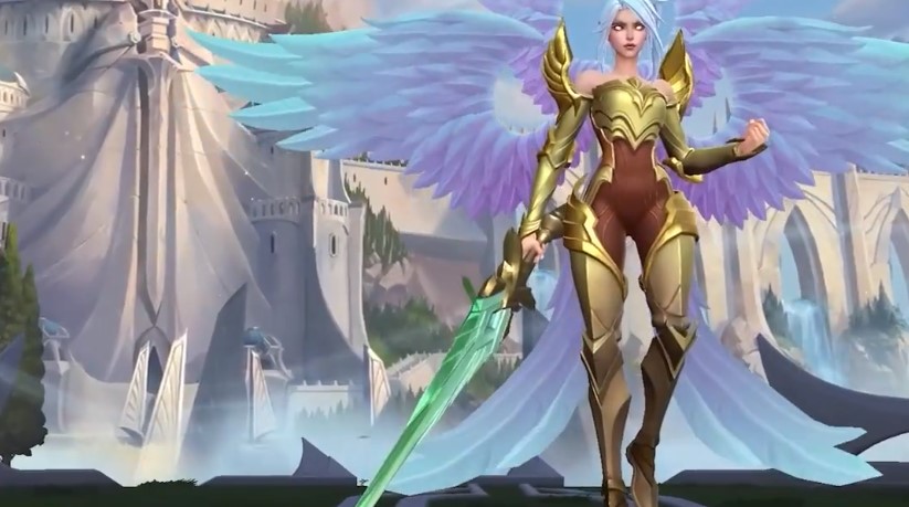 正义天使凯尔手游出装推荐与玩法解析是什么？