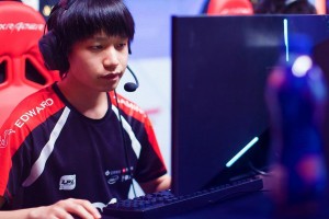 LOL上单鳄鱼如何出装？最佳装备推荐是什么？