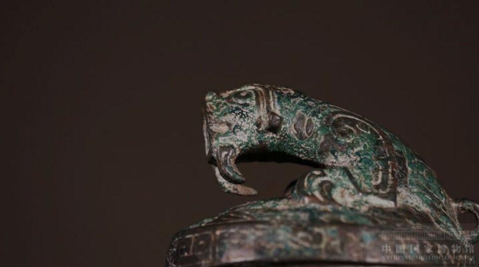 流散的出装铭文是什么？如何选择合适的出装铭文？