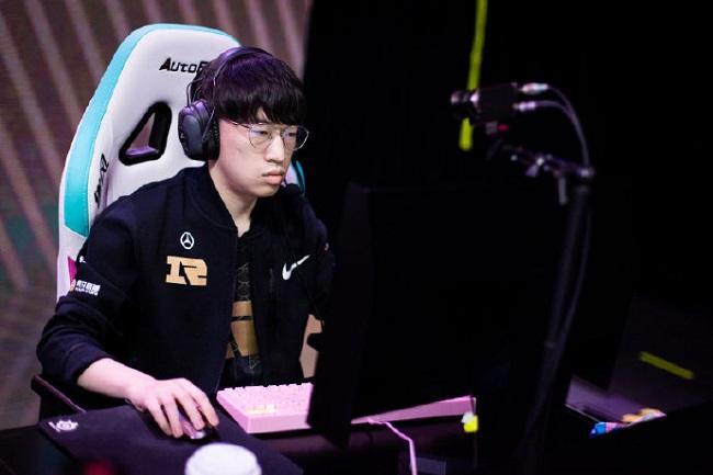 英雄联盟AD法师如何出装？最佳装备推荐是什么？