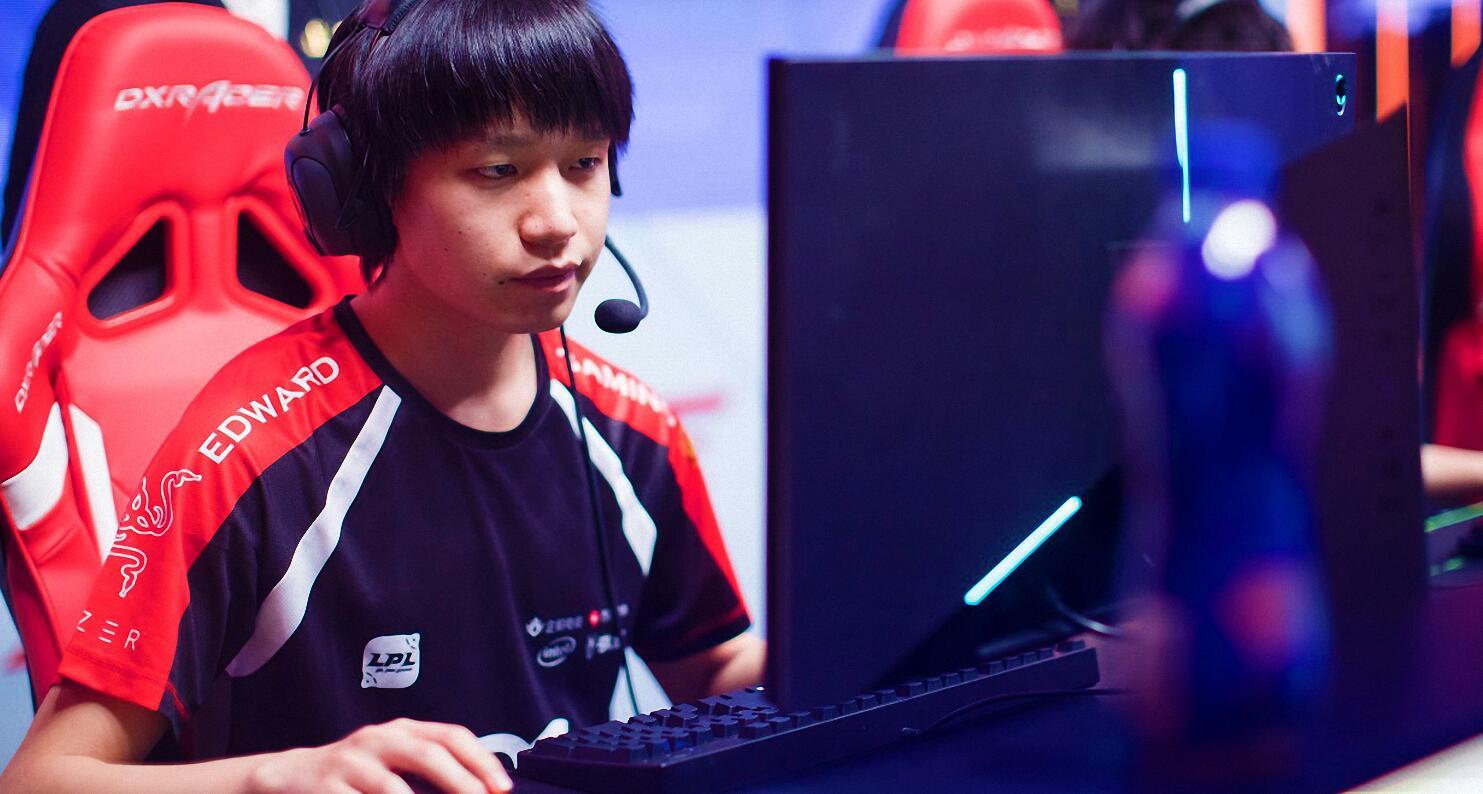 LOL上单鳄鱼如何出装？最佳装备推荐是什么？