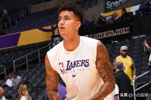 英雄联盟手游凯尔AD出装有哪些推荐?如何选择最佳装备? 英雄联盟手游凯尔AD出装有哪些推荐?如何选择最佳装备?